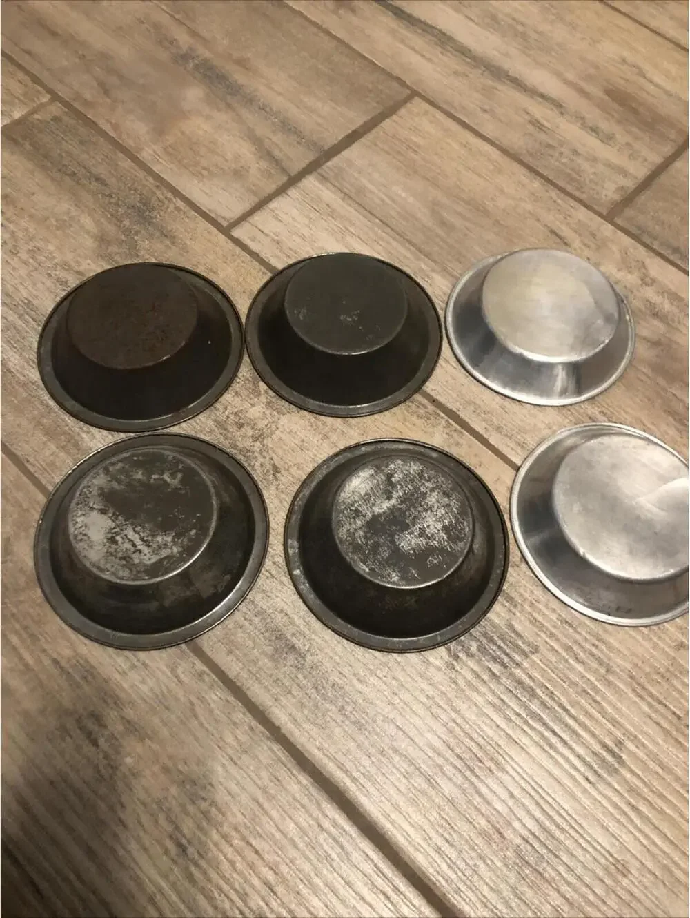 Mini Pie Pan 6 Piece Set, 5 Inch, Non-Stick Individual Dish‎ Pie Plate. Vtg